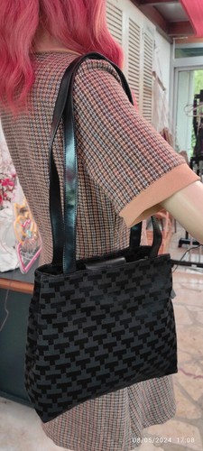 Superbe sac noir tanneur en - noir, le