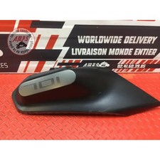 Capot sur reservoir gauche