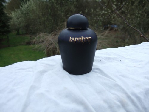 Eau toilette femme - toilette, ispahan