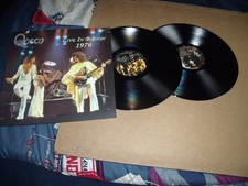 DOUBLE 33T LIVE  QUEEN