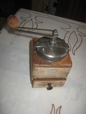 ancien moulin à café