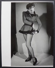 Maurice Georges Chanu - Tabarin dancer - wasp bass - silver print 1948