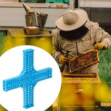 Cages d'élevage d'abeilles