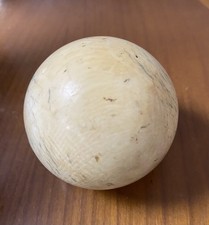212grammes Vintage billard ball art tribal ethnographic ball