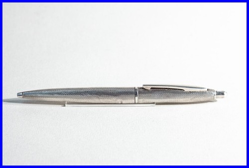 Magnifique stylo bille - magnifique,