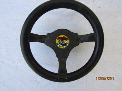 Ancien volant pour voiture - ancien, a