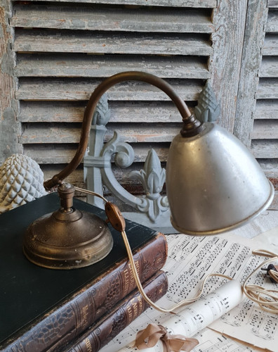 Ancienne petite lampe col - ancienne,