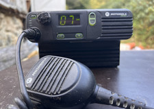 Radio VHF Motorola DM3401