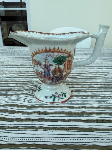 Pichet helmet jug en - pichet,
