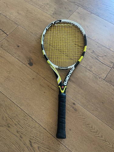 Babolat tennis racquet - racquet, aero