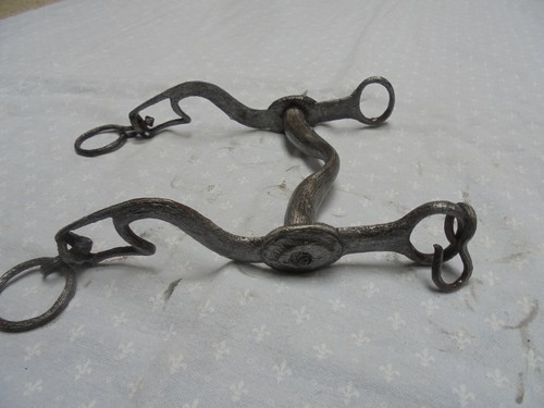 Mors cheval de troupe - mors,