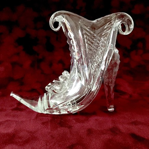 Ancienne figurine chaussure - , à