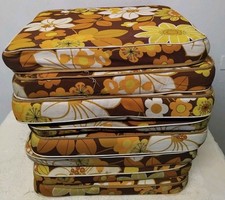 Lot De 4 Anciens Coussins D'