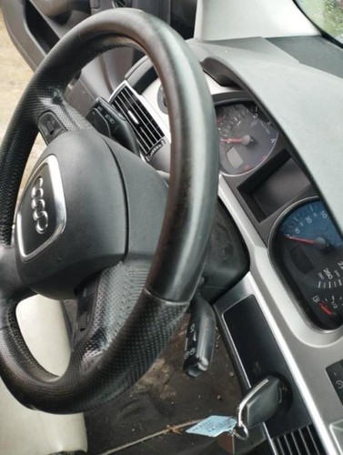 Volant audi avant - audi, 1