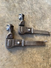 Anciens Arrets de volet porte, en fonte, butée