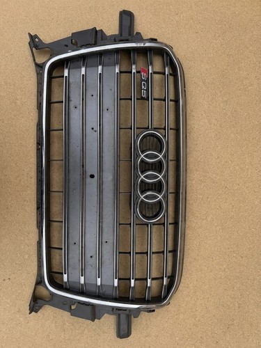 Grille calandre supérieure - calandre,