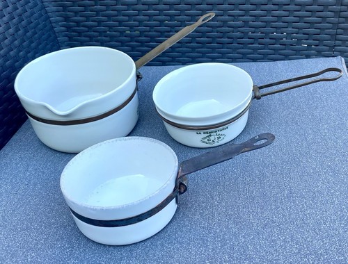 Anciennes casseroles en - anciennes,
