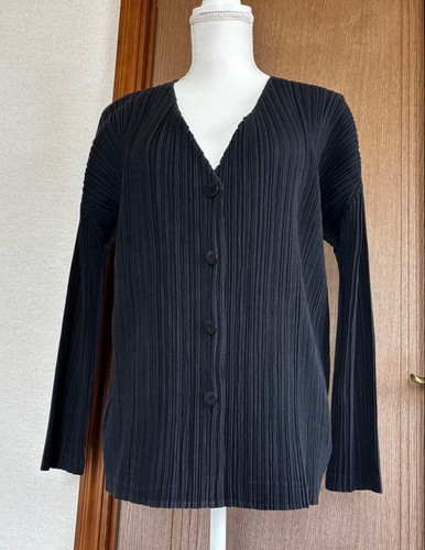 Pleats please issey miyake - pleats,