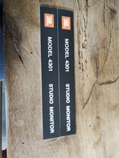 jbl 4301 paire de logo Front