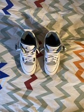 Baskets Air Jordan 4 Retro