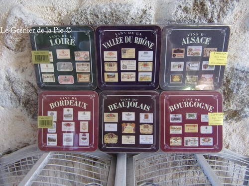Dessous verre vins de - de,