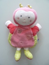 *. DOUDOU PELUCHE MARIONNETTE