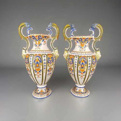 Paire vases amphores en - de,