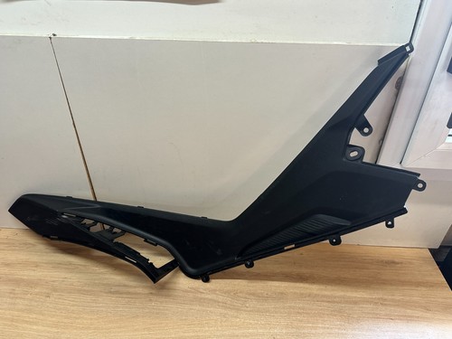 83620 adg5 e000 coque - 83620-adg5-e000, arriere