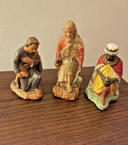 Santons creche ancien en - de,