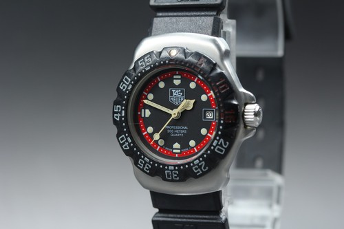 Presque comme neuve montre - neuve],