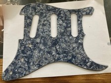PERLOID PICKGUARD SSS for