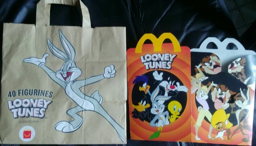 Looney tunes bugs bunny - looney, titi