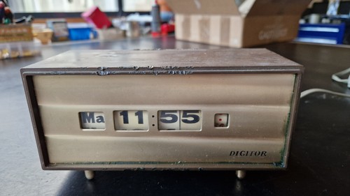 Horloge digitor japan vintage - horloge,