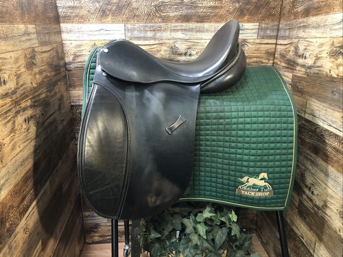 County b dressage - county, w.b.