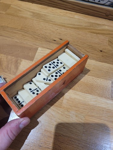 Jeu dominos ancien - dominos, /