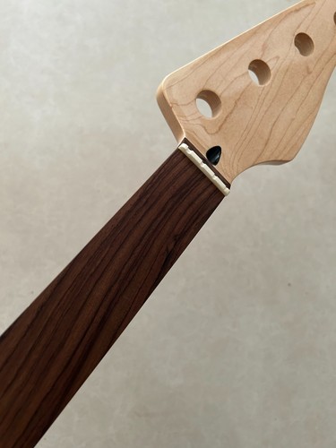 Gloss string 20fret - gloss,
