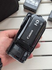 CANON LEGRIA HF S10 FHD CMOS 1080/PAL/Built-in 16GB+SD Slot optional TESTED 