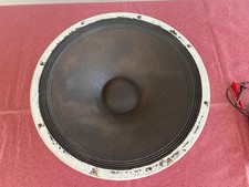 Peavey 18" Black Widow 1801