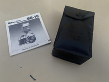 ---NIKON  SPEEDLIGHT SB-19