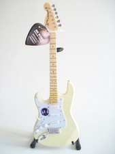 Guitare miniature Axe heaven Fender Stratocaster gaucher Jimi Hendrix