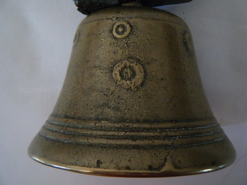 Cloche vache bronze xvii - vache,