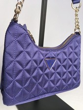 Sac Guess Velina Top Zip
