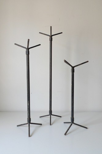 Porte chapeaux sur tripode - 3,