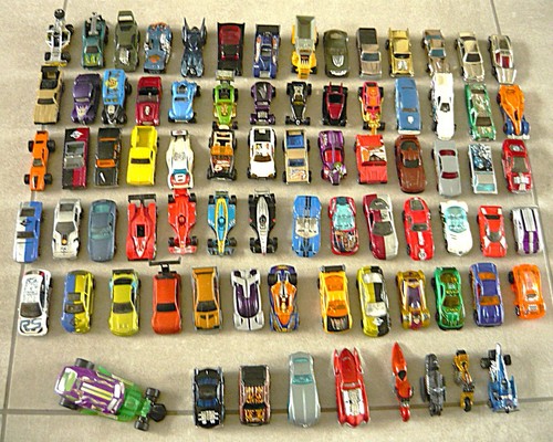 Lot voitures miniatures - 78,