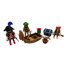 sympa Pirate avec barque