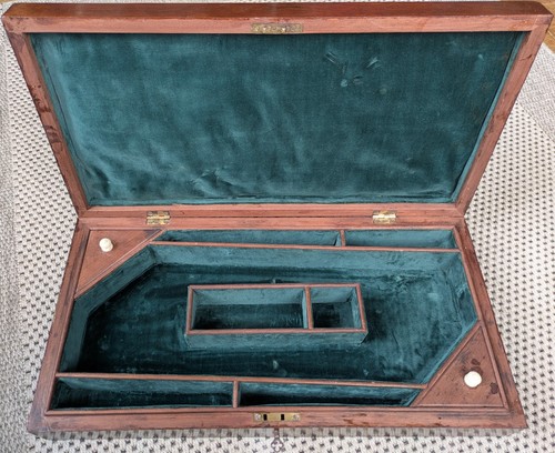 Coffret ancien pistolets - coffret, /