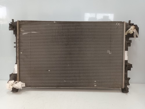 24418343 radiateur eau opel - radiateur,