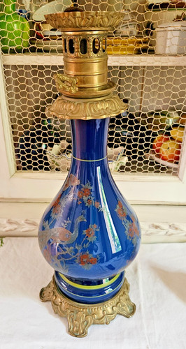 Pied lampe petrole - de,