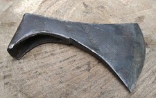 Outil ancien Hache Fer Forgée