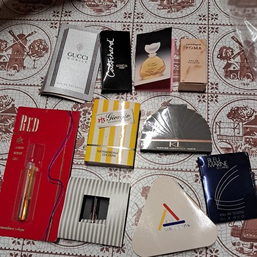 Lot echantillons parfum - lot,
